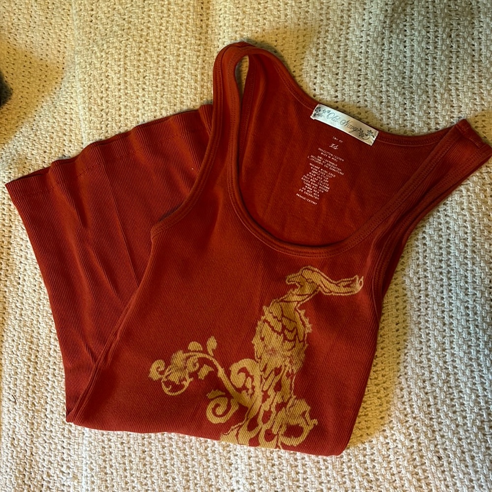 Old navy tank top
